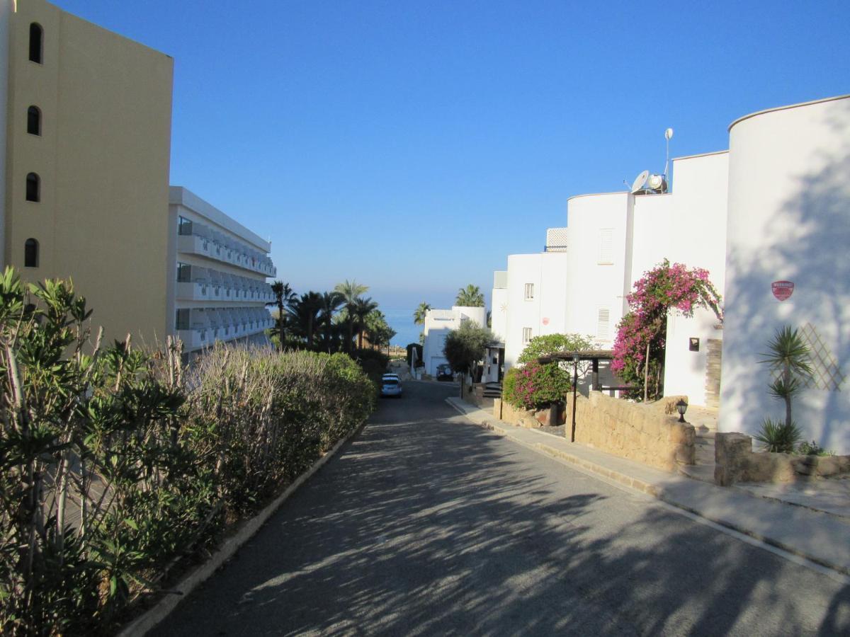 Simple Studio, Chloraka Apartment Paphos Exterior foto